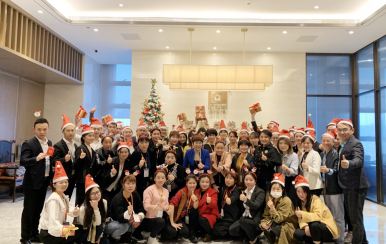 翌芙萊全體員工祝大家圣誕節(jié)日快樂(lè)！